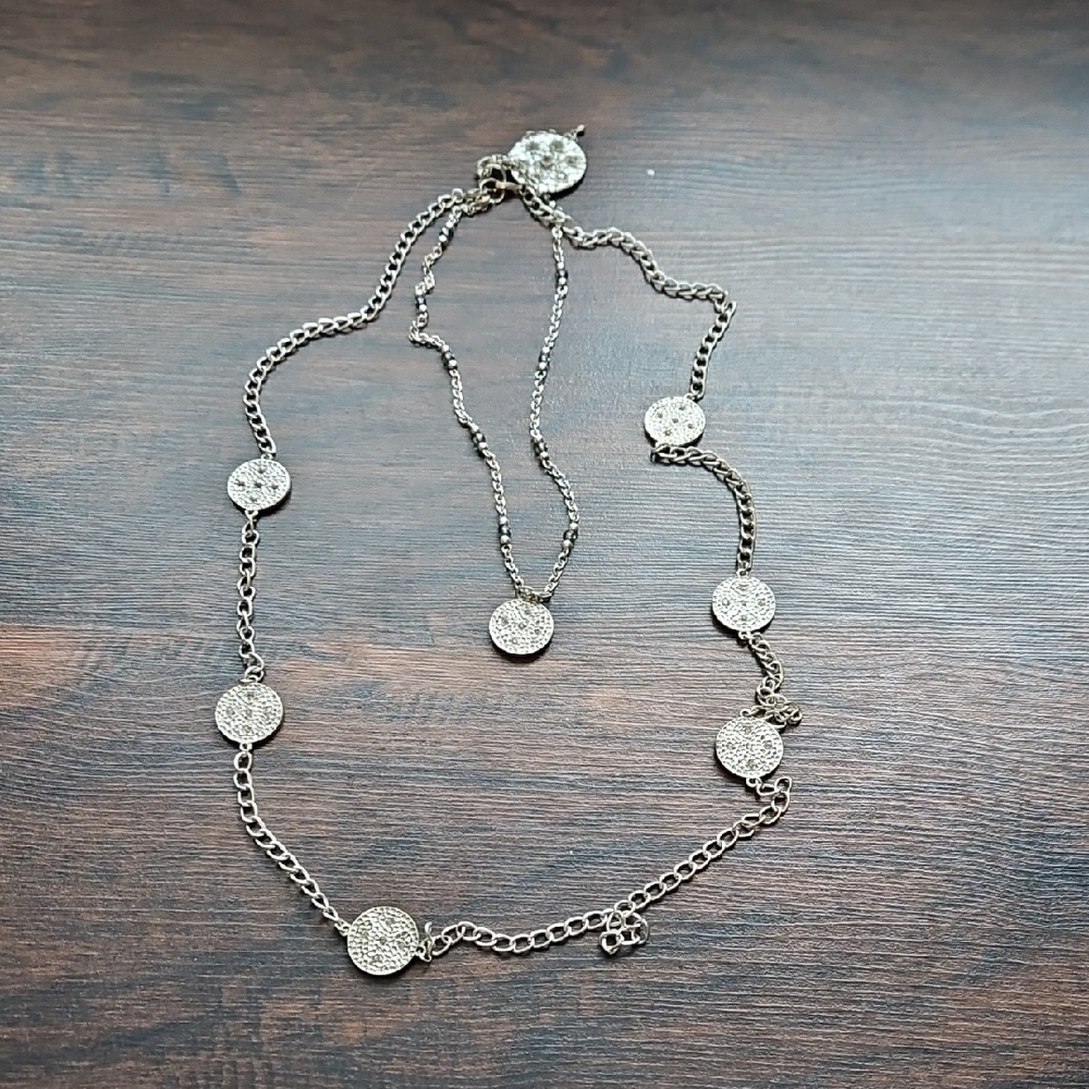 Silver Quatrefoil Necklace with Polished Chain